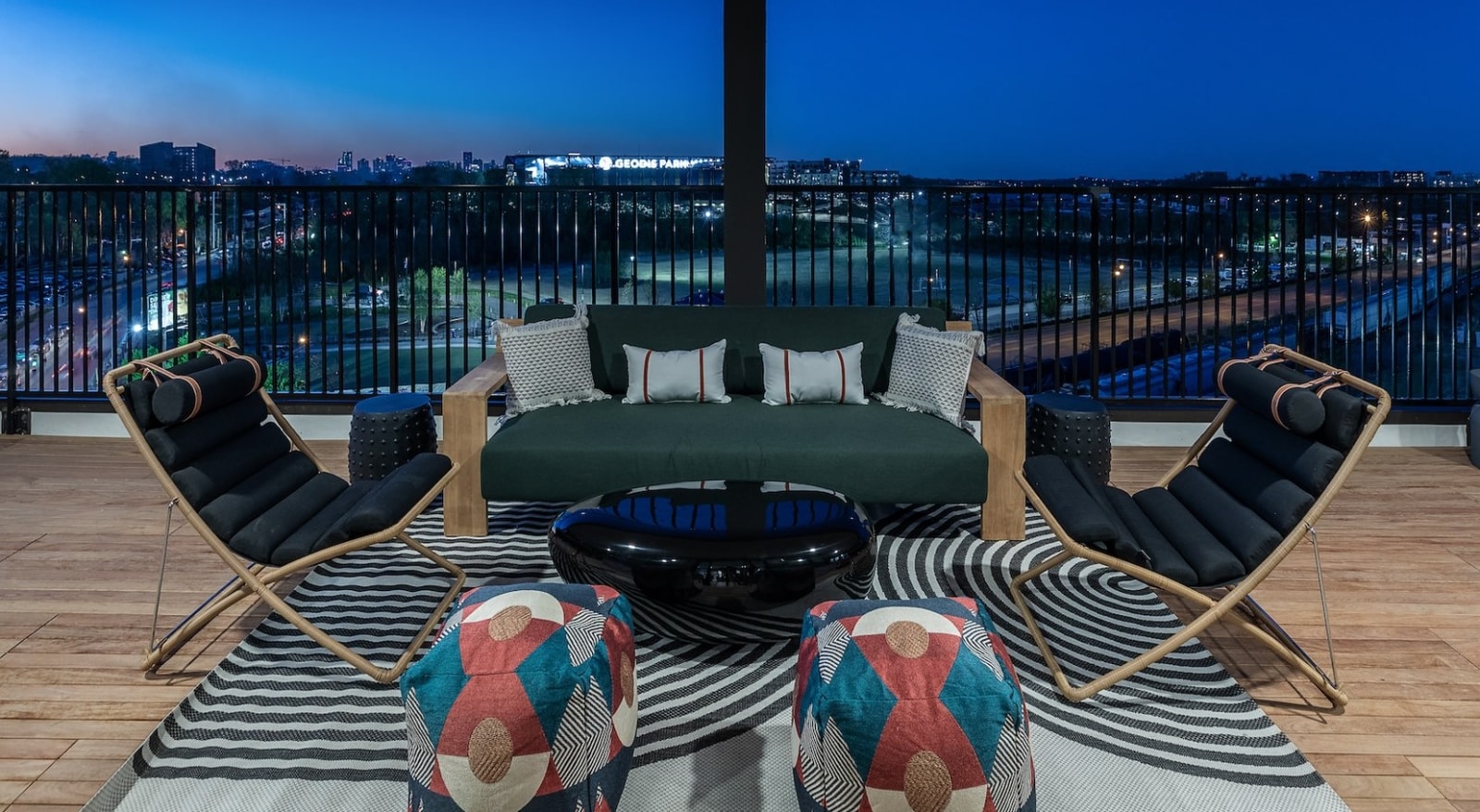2500 Bransford Ave, Nashville, TN 37204 — exterior view