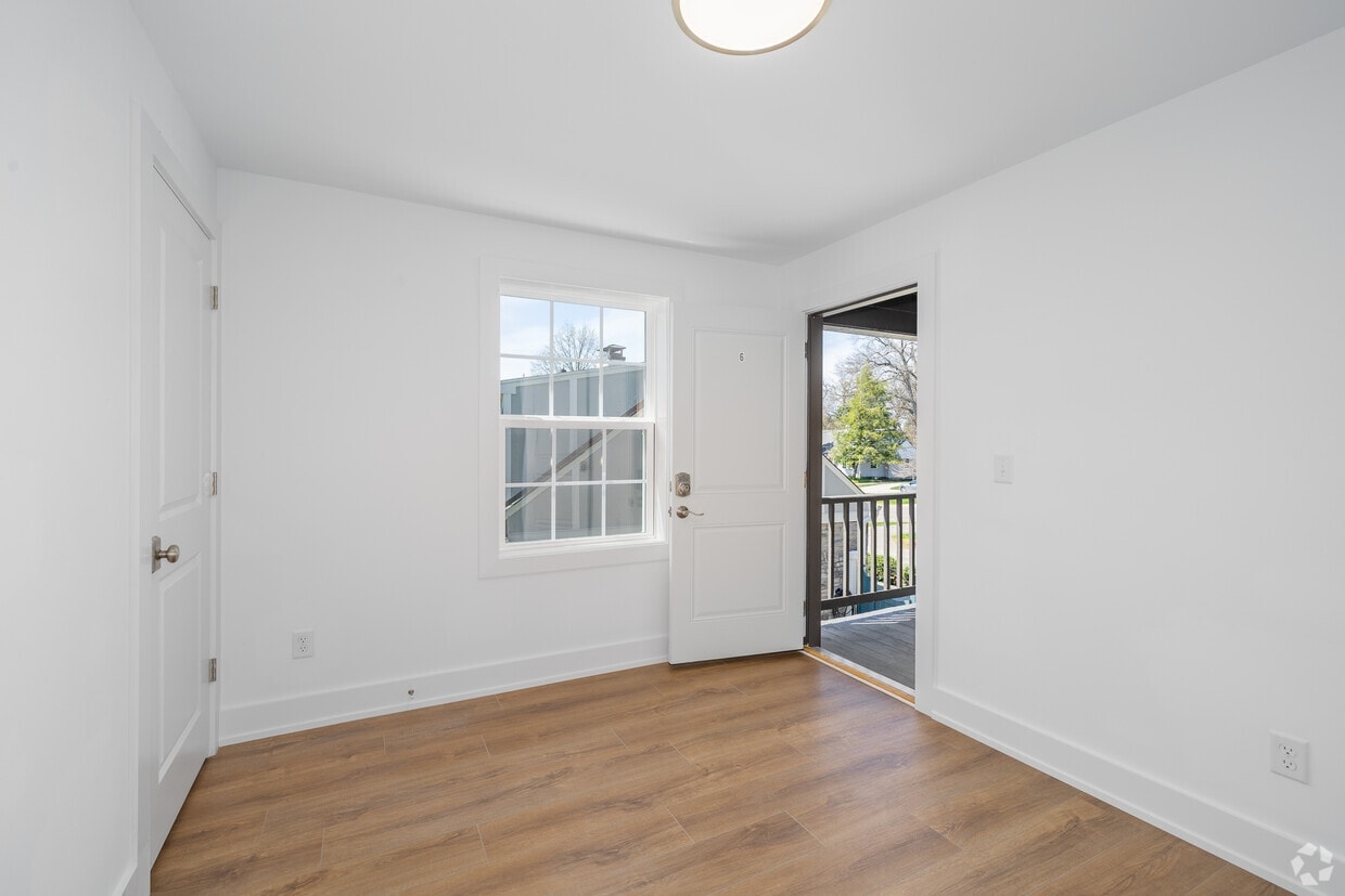 Nook Green Hills photo 26