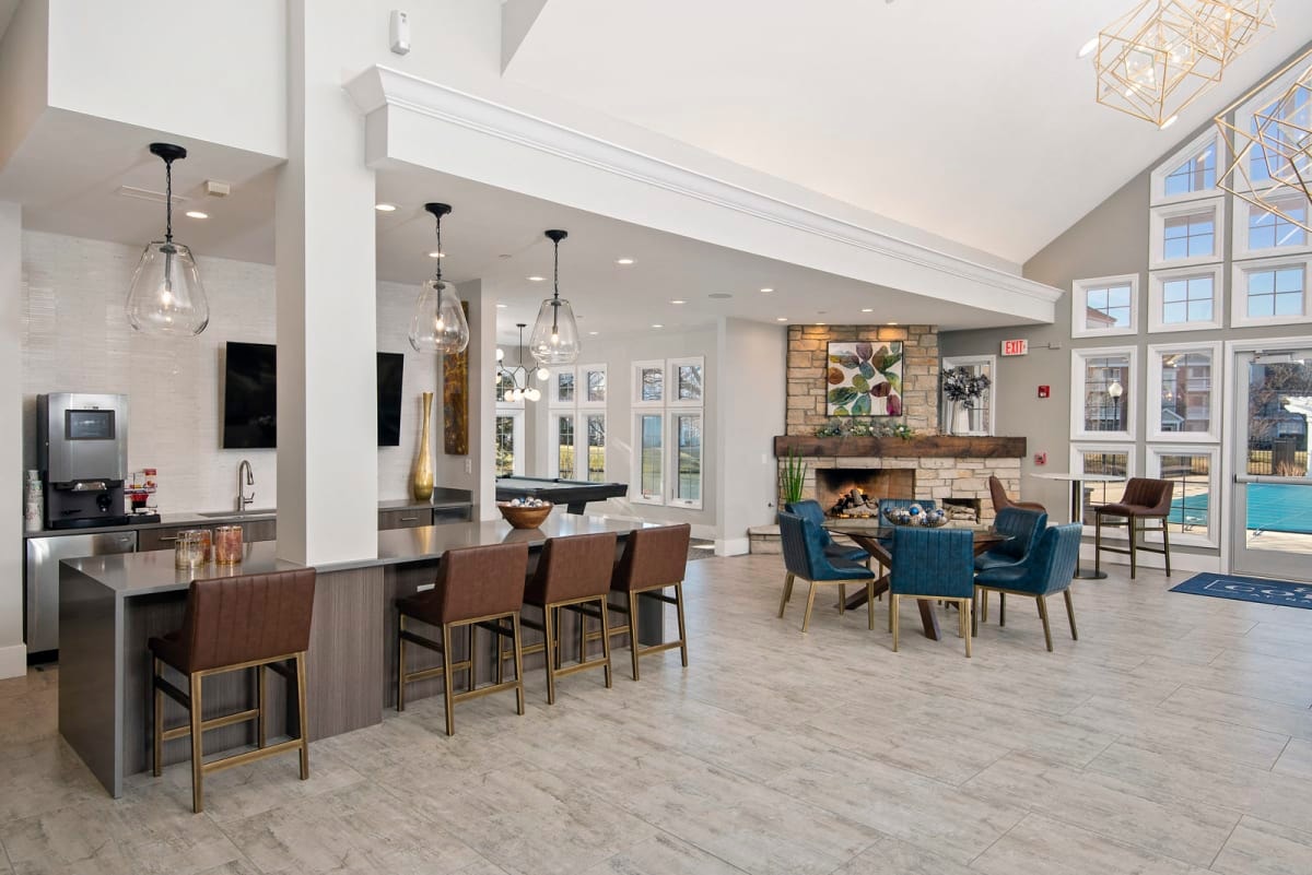 803 Corday at Naperville photo 3