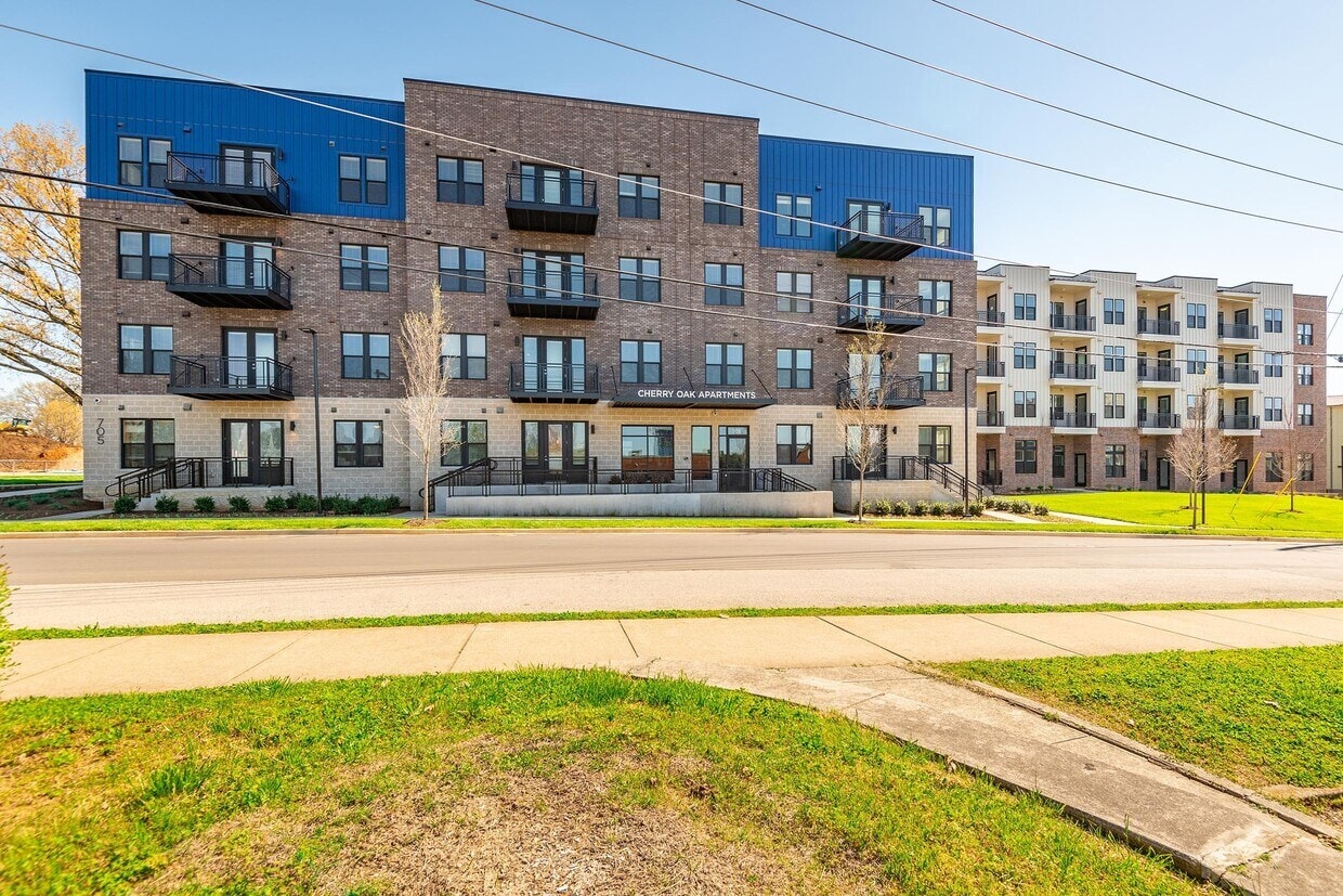 Cherry Oaks photo 29