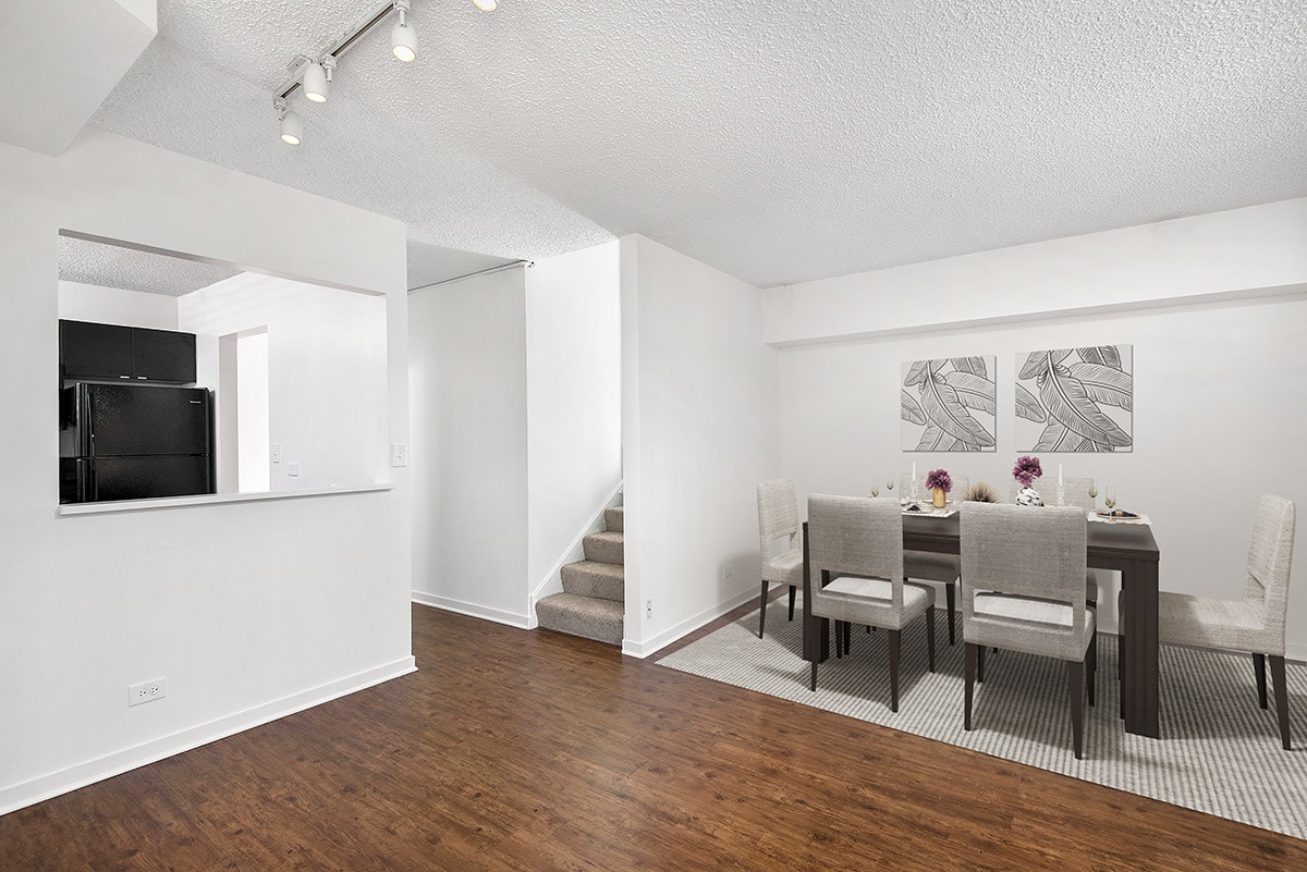 1133 North Dearborn photo 27