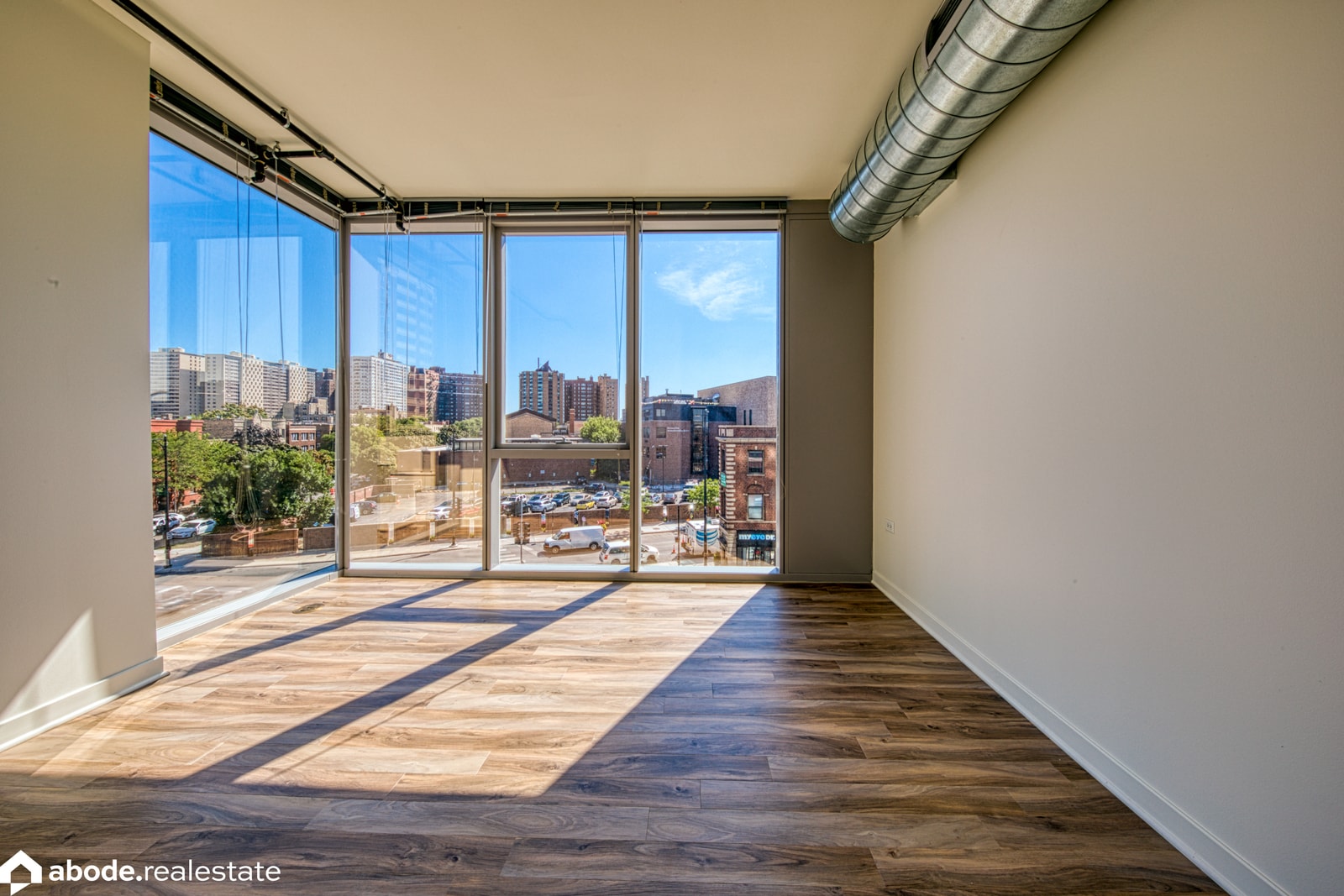Halsted Flats photo 52