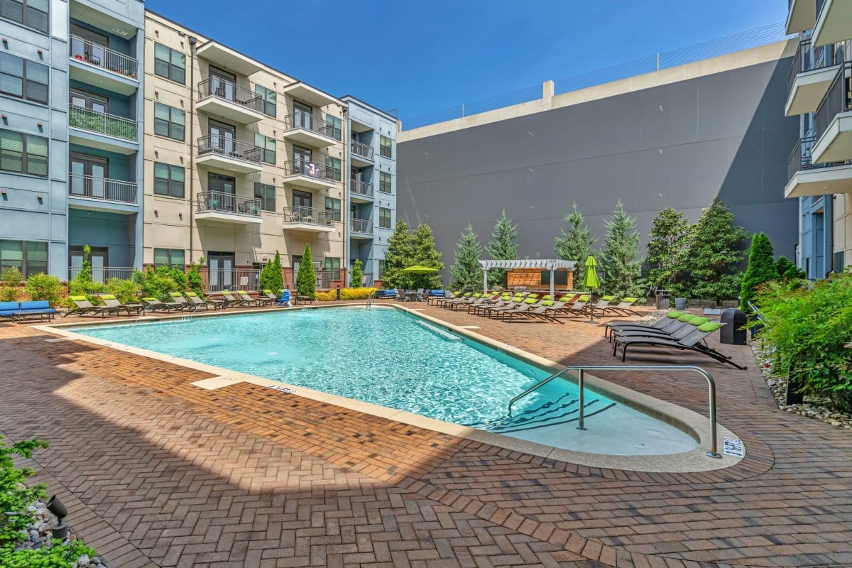 2350 8th Ave S, Nashville, TN 37204 — exterior view