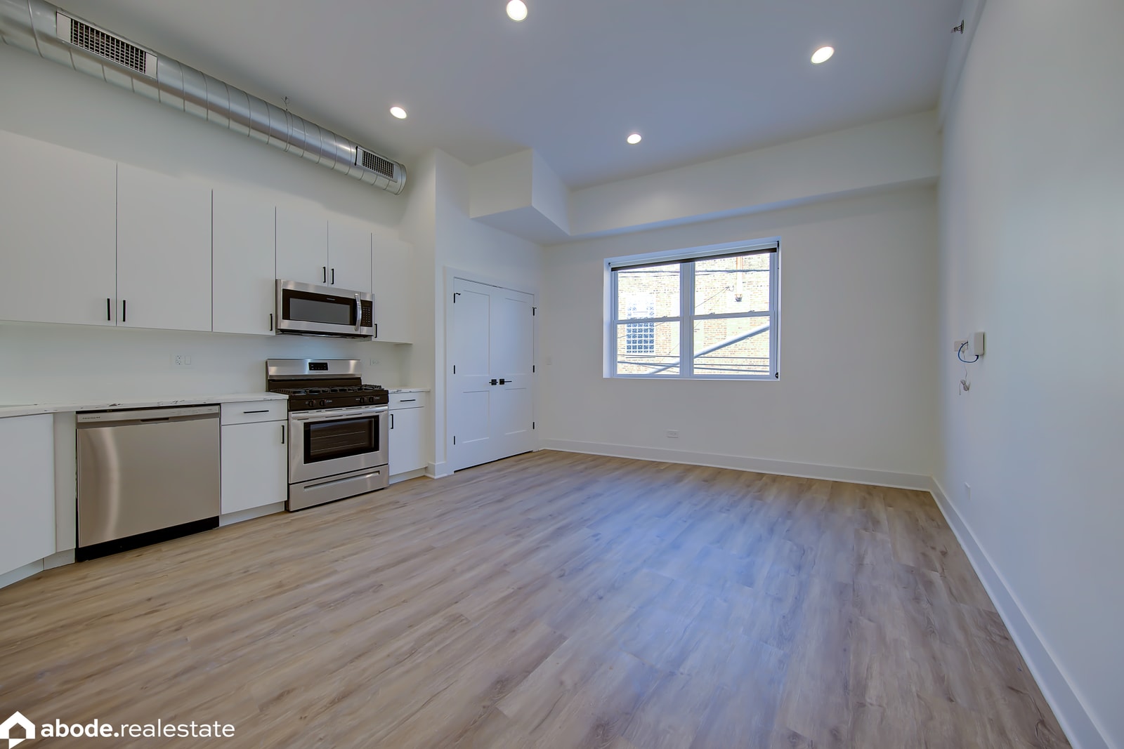 4731 N Western Ave photo 24